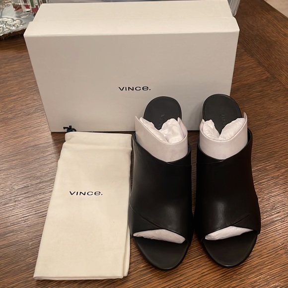 💕HP💕Vince heath cross strap sandal black leather - Picture 13 of 13